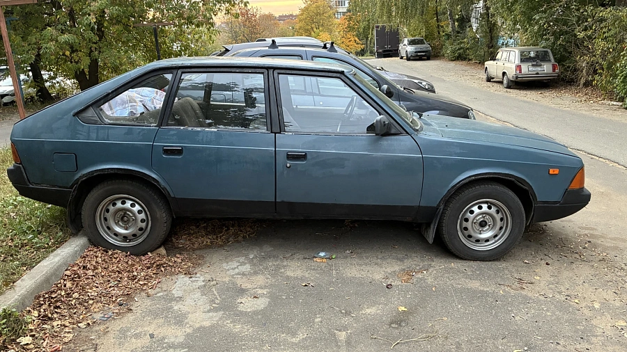 Москвич 2141, 1990г., передний привод, механика