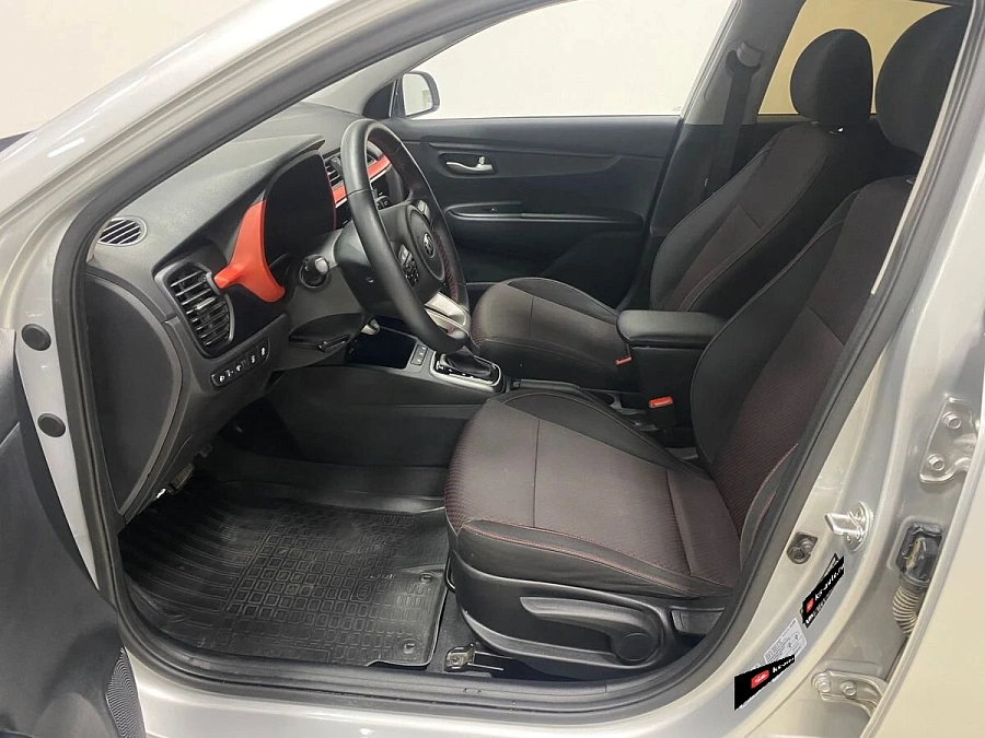 Kia Rio, 2021г., передний привод, автомат