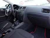 Volkswagen Jetta, 2015г., передний привод, механика