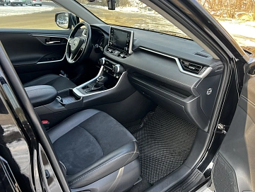 Toyota RAV4, 2021г, полный привод, автомат