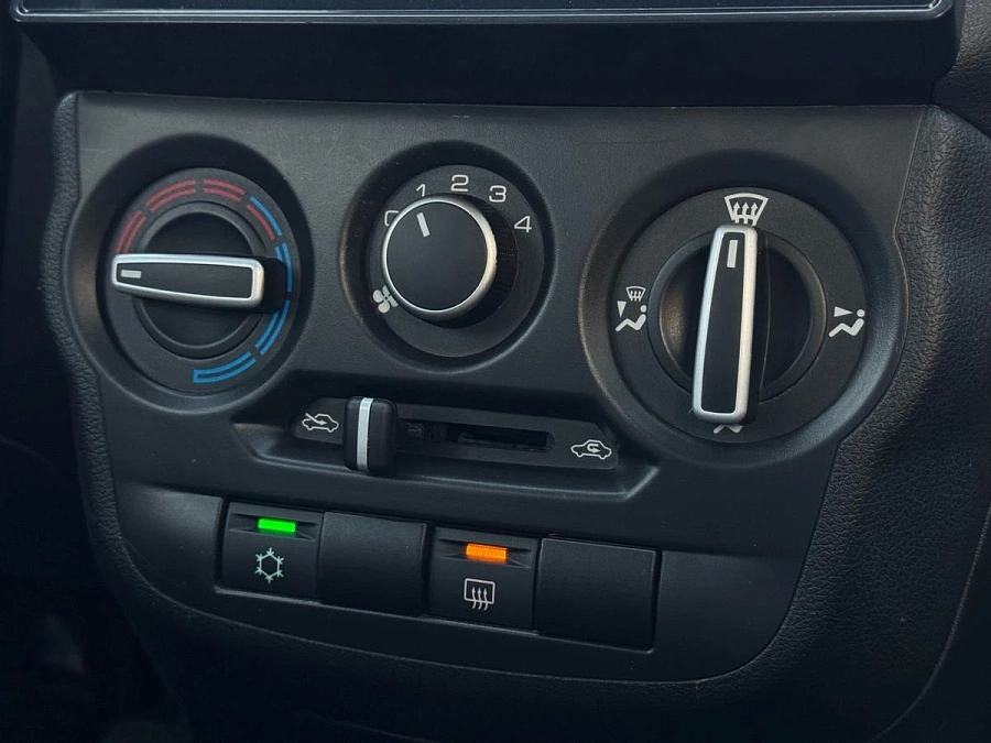 Lada (ВАЗ) , 2023г., передний привод, механика