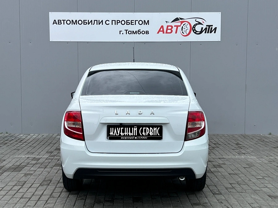 Lada (ВАЗ) Granta, 2023г., передний привод, механика