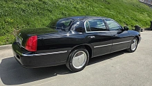 Lincoln Town Car, 2006г., задний привод, автомат