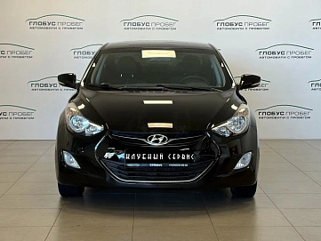 Hyundai Elantra, 2012г, передний привод, механика