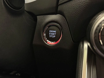 Toyota RAV4, 2025г, полный привод, вариатор