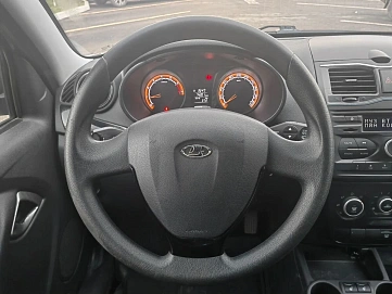 Lada (ВАЗ) , 2020г., передний привод, механика