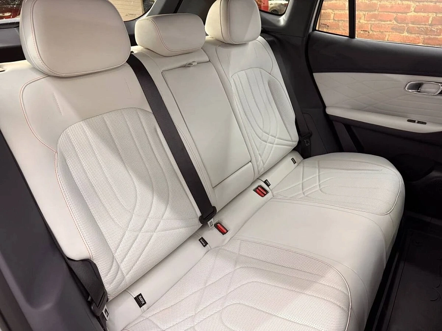 Geely Galaxy Starship 7, 2025г., передний привод, автомат