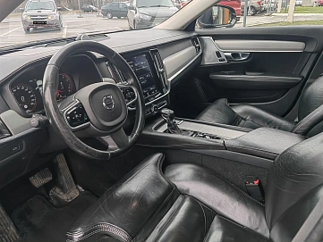 Volvo S90, 2017г, передний привод, автомат