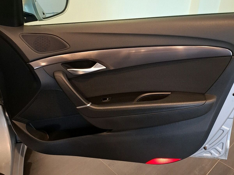 Hyundai , 2013г., передний привод, автомат