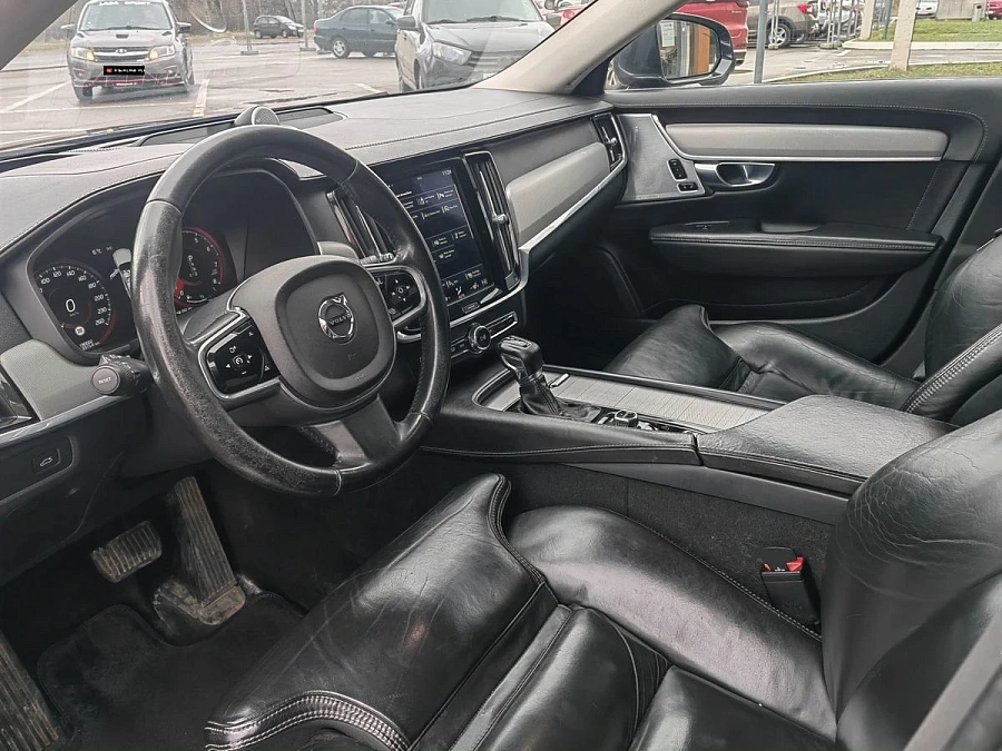 Volvo S90, 2017г., передний привод, автомат