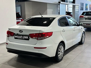 Kia Rio, 2015г, передний привод, автомат