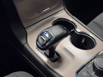Jeep Grand Cherokee, 2013г, передний привод, автомат