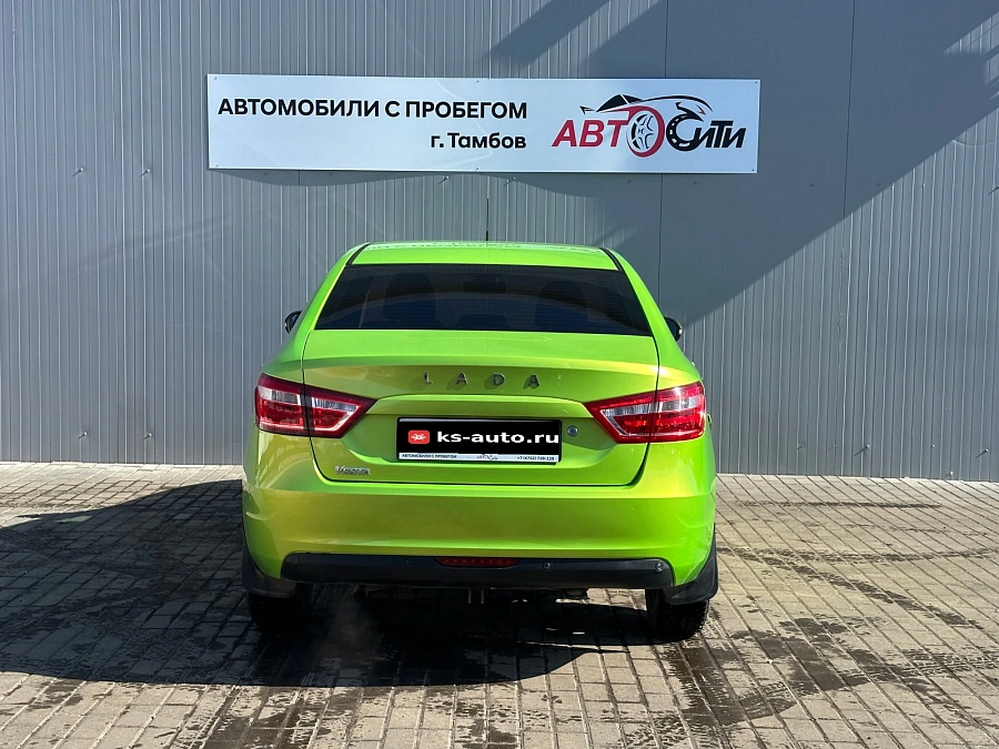 Lada (ВАЗ) Vesta, 2015г., передний привод, механика