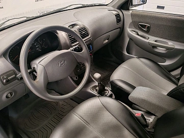 Hyundai Accent, 2006г., передний привод, механика