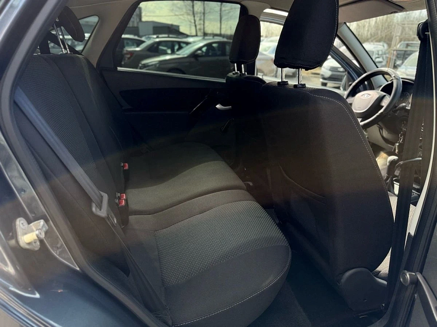 Lada (ВАЗ) Granta, 2017г., передний привод, механика