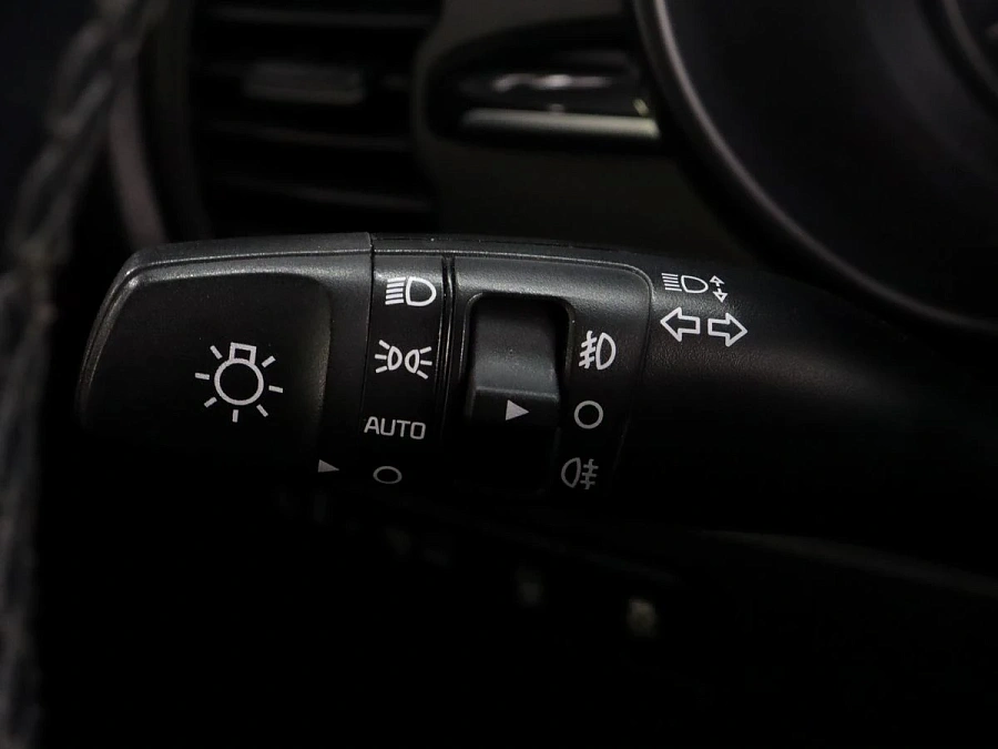 Kia , 2018г., передний привод, автомат