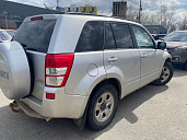 Suzuki Grand Vitara, 2010г., передний привод, механика