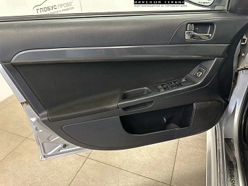 Mitsubishi Lancer, 2008г, передний привод, автомат