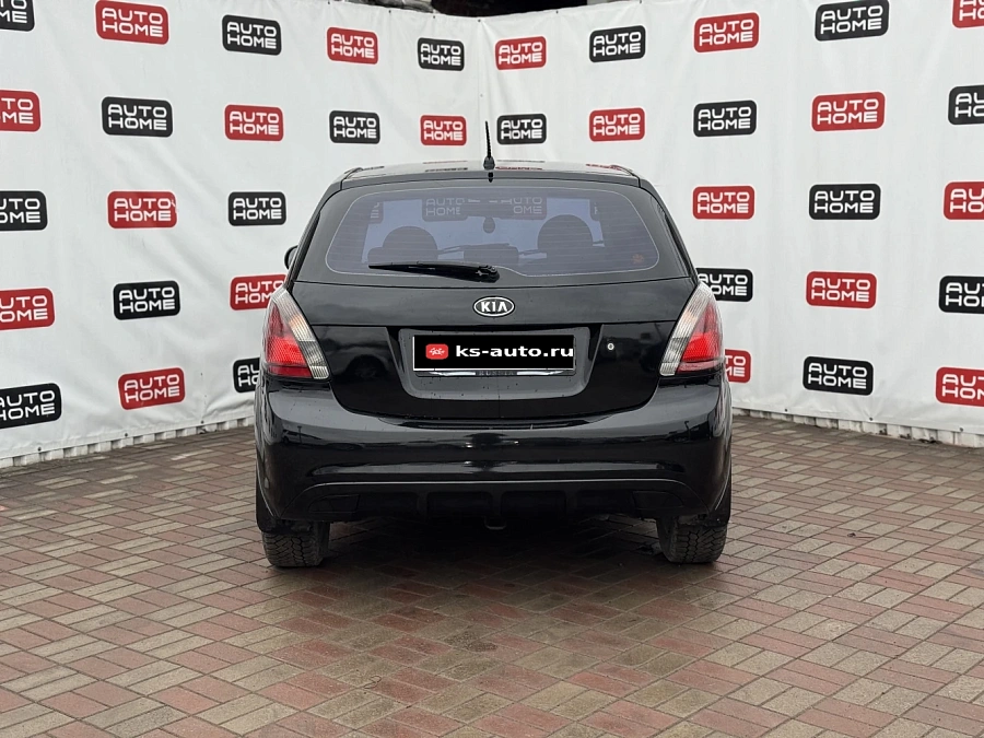 Kia Rio, 2010г., передний привод, механика