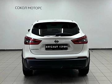 Nissan Qashqai, 2019г, передний привод, вариатор