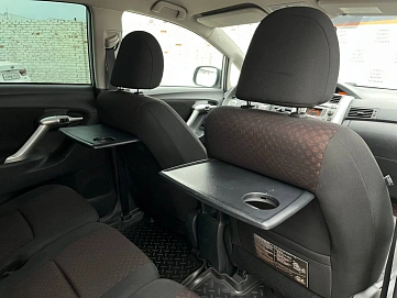 Toyota Verso, 2011г, передний привод, автомат