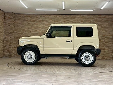 Suzuki Jimny, 2022г, полный привод, автомат