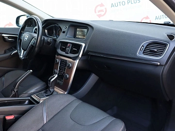 Volvo , 2014г., передний привод, автомат