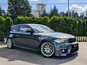 BMW 1 серии, 2008г., задний привод, автомат