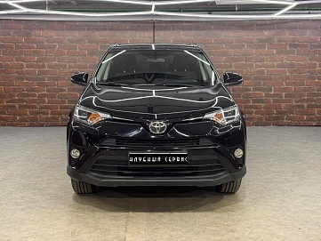 Toyota RAV4, 2018г, передний привод, вариатор