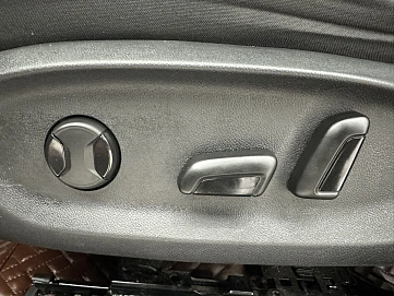 Volkswagen Lamando, 2023г, передний привод, робот