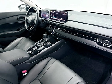 Honda Inspire, 2024г, передний привод, вариатор