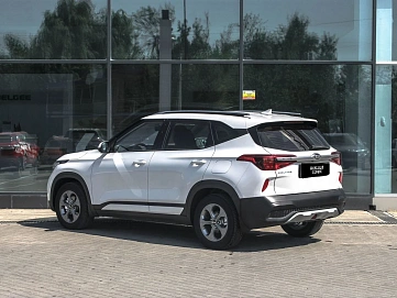 Kia Seltos, 2020г, передний привод, вариатор