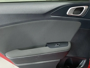 Kia Ceed, 2020г, передний привод, автомат