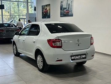 Renault Logan, 2018г, передний привод, автомат