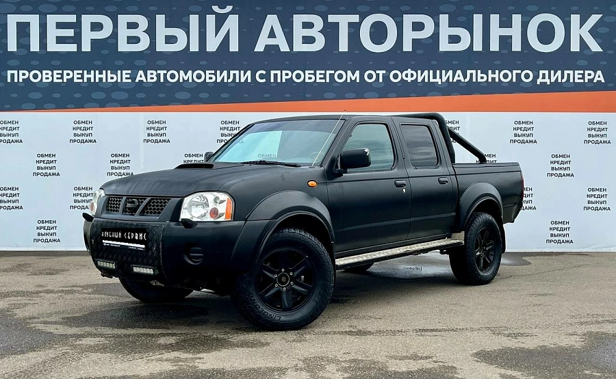 Nissan NP300, 2014г., передний привод, механика