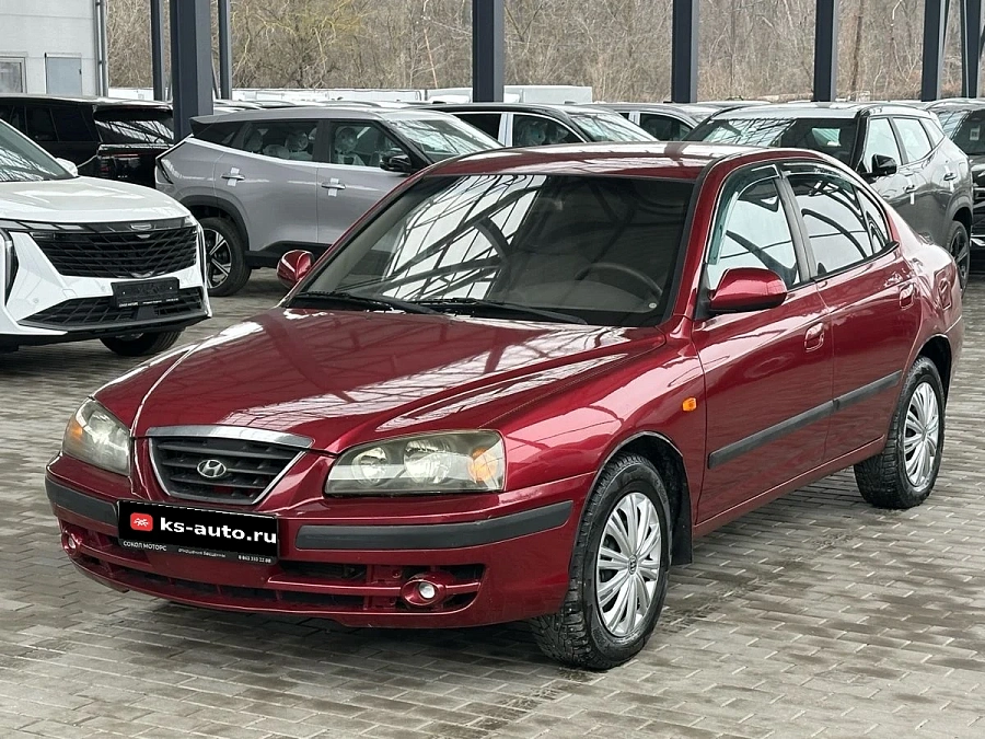 Hyundai Elantra, 2004г., передний привод, механика