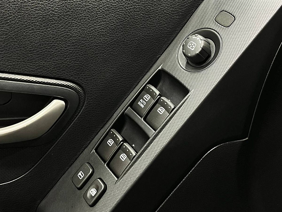 SsangYong Actyon, 2011г., передний привод, автомат