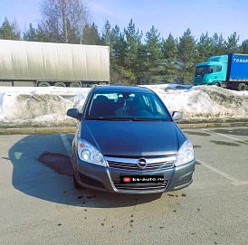 Opel Astra, 2012г, передний привод, механика