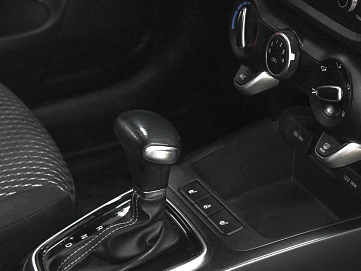 Kia Rio, 2018г, передний привод, автомат
