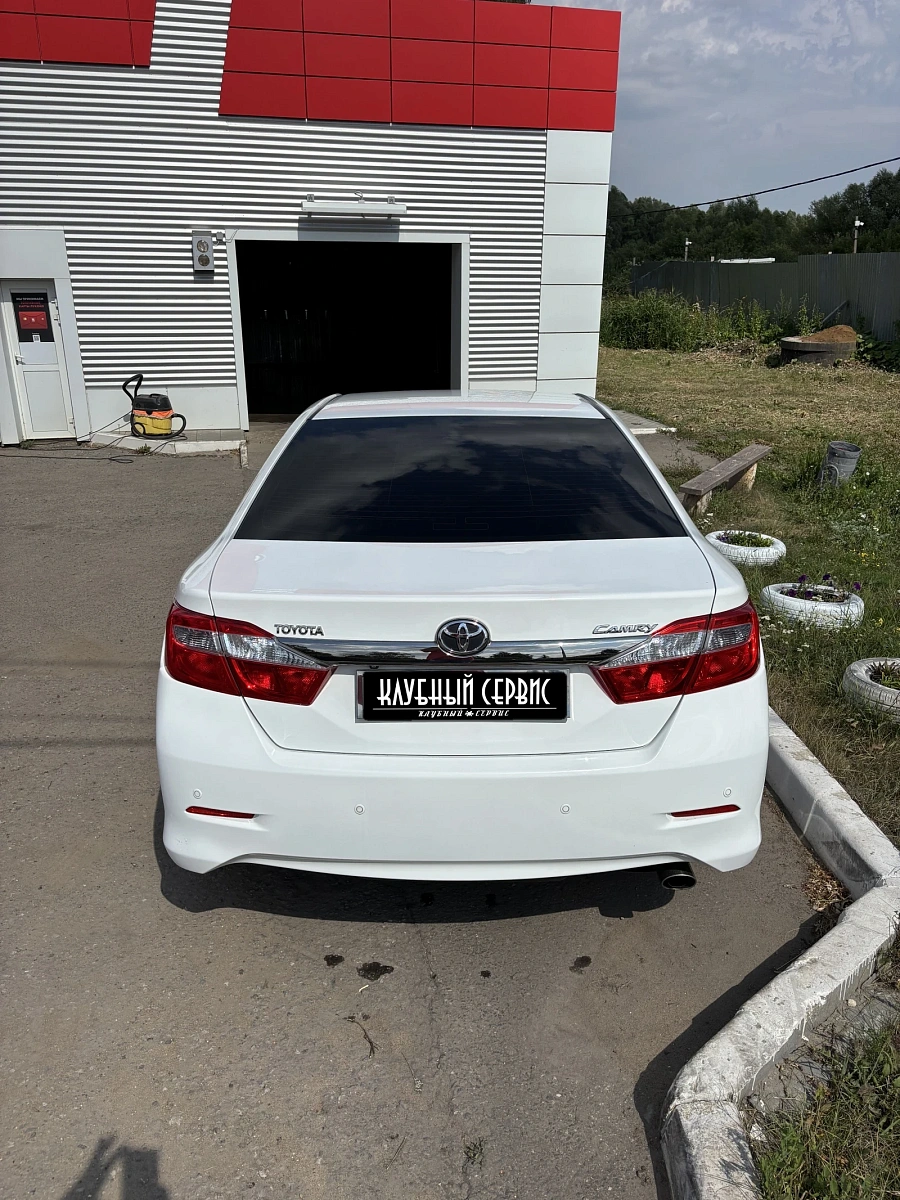 Toyota Camry, 2014г., передний привод, автомат