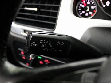 Volkswagen Touareg, 2013г, полный привод, автомат