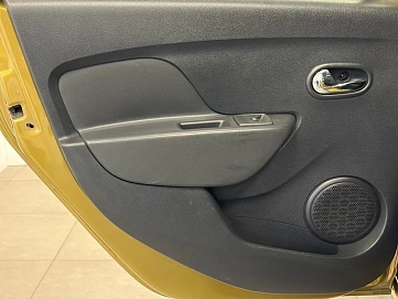 Renault Sandero, 2016г, передний привод, механика