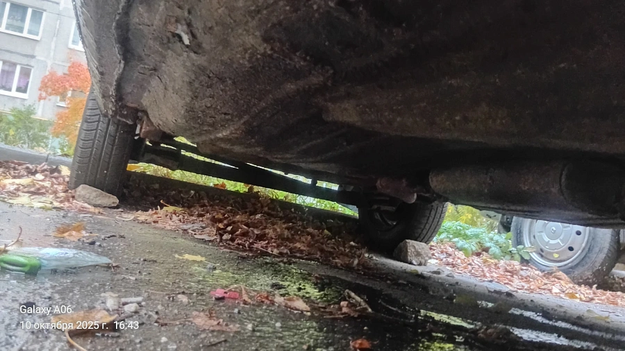 Москвич 2141, 1990г., передний привод, механика