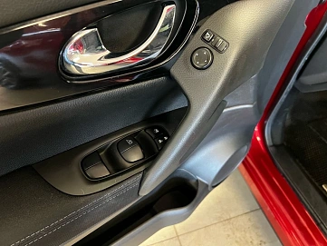 Nissan Qashqai, 2016г, передний привод, автомат