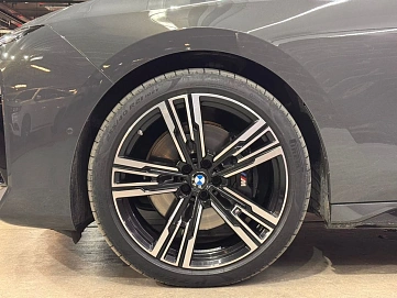 BMW , 2023г., полный привод, автомат
