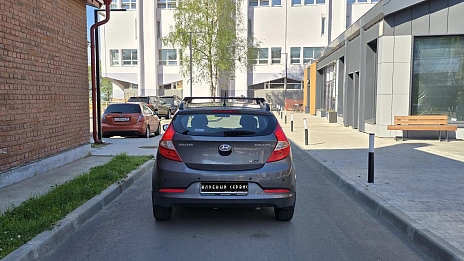 Hyundai Solaris, 2015г, передний привод, автомат