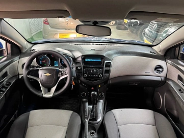 Chevrolet Cruze, 2009г, передний привод, автомат