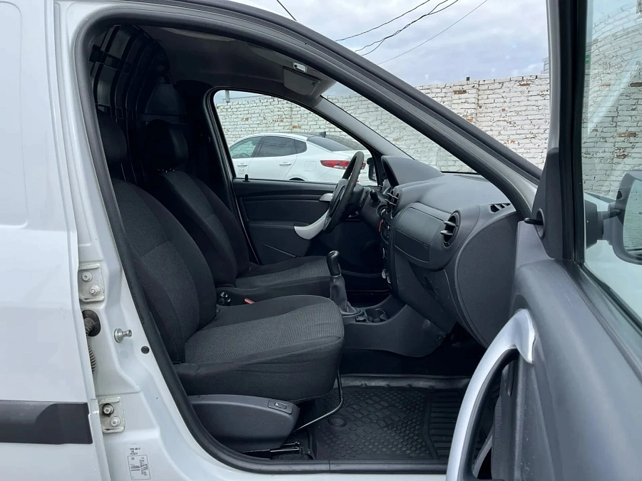 Lada (ВАЗ) Largus, 2018г., передний привод, механика