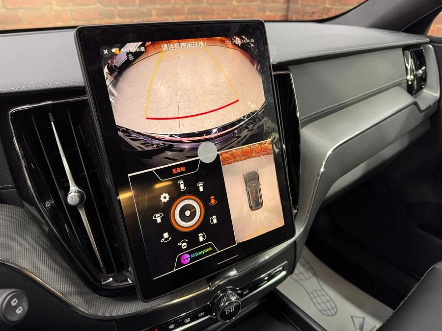 Volvo XC60, 2025г., полный привод, автомат