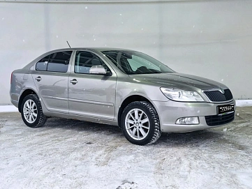 Skoda Octavia, 2012г, передний привод, автомат